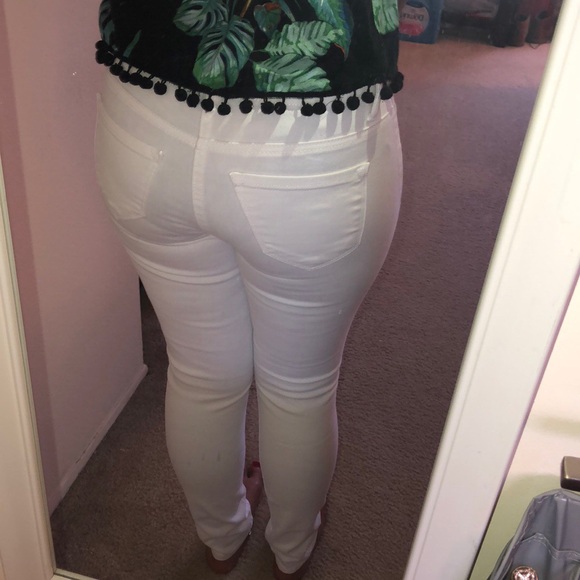 White pants - Picture 2 of 7